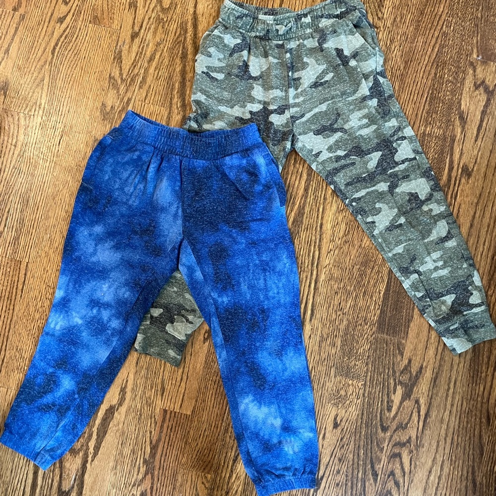 2 Pairs of Gap Joggers